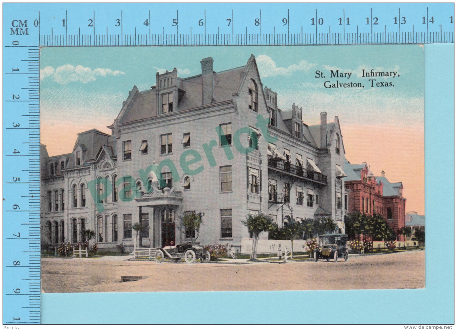 Galveston Texas - Old Cars In Front Of The  St. Mary Infirmary - Animated Postcard Post Card 2 Scans - Galveston