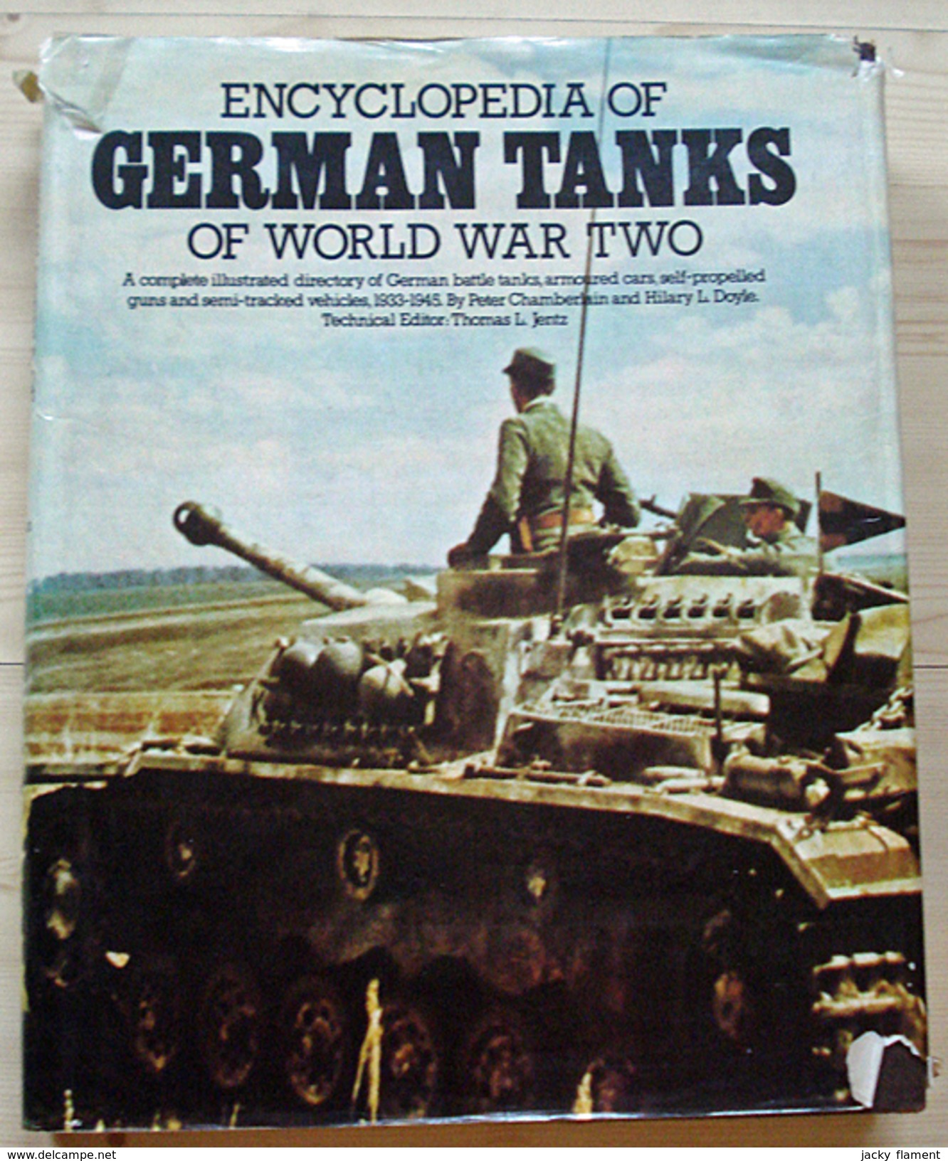 Encyclopedia Of German Tanks Of World War Two - Oorlog 1939-45