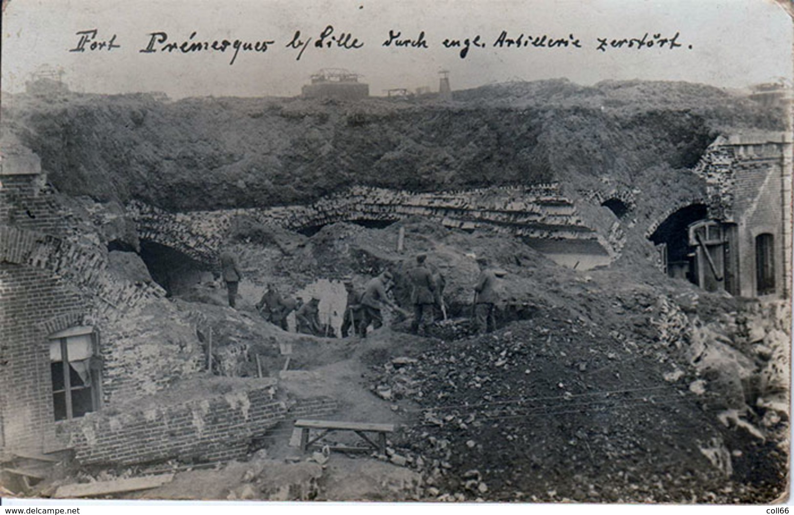 Ww1 Rare Carte-Photo Du 59 Fort Premesques Poilus Allemands Travaillant  TB Animée éditeur Non Précisé Dos Scanné - Guerre 1914-18