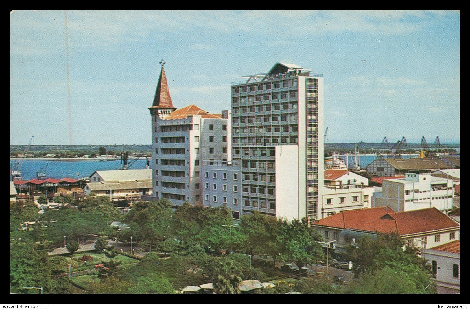 LOURENÇO MARQUES - Praça 7 De Março  (Ed.Focarte Nº 51) Carte Postale - Mozambico