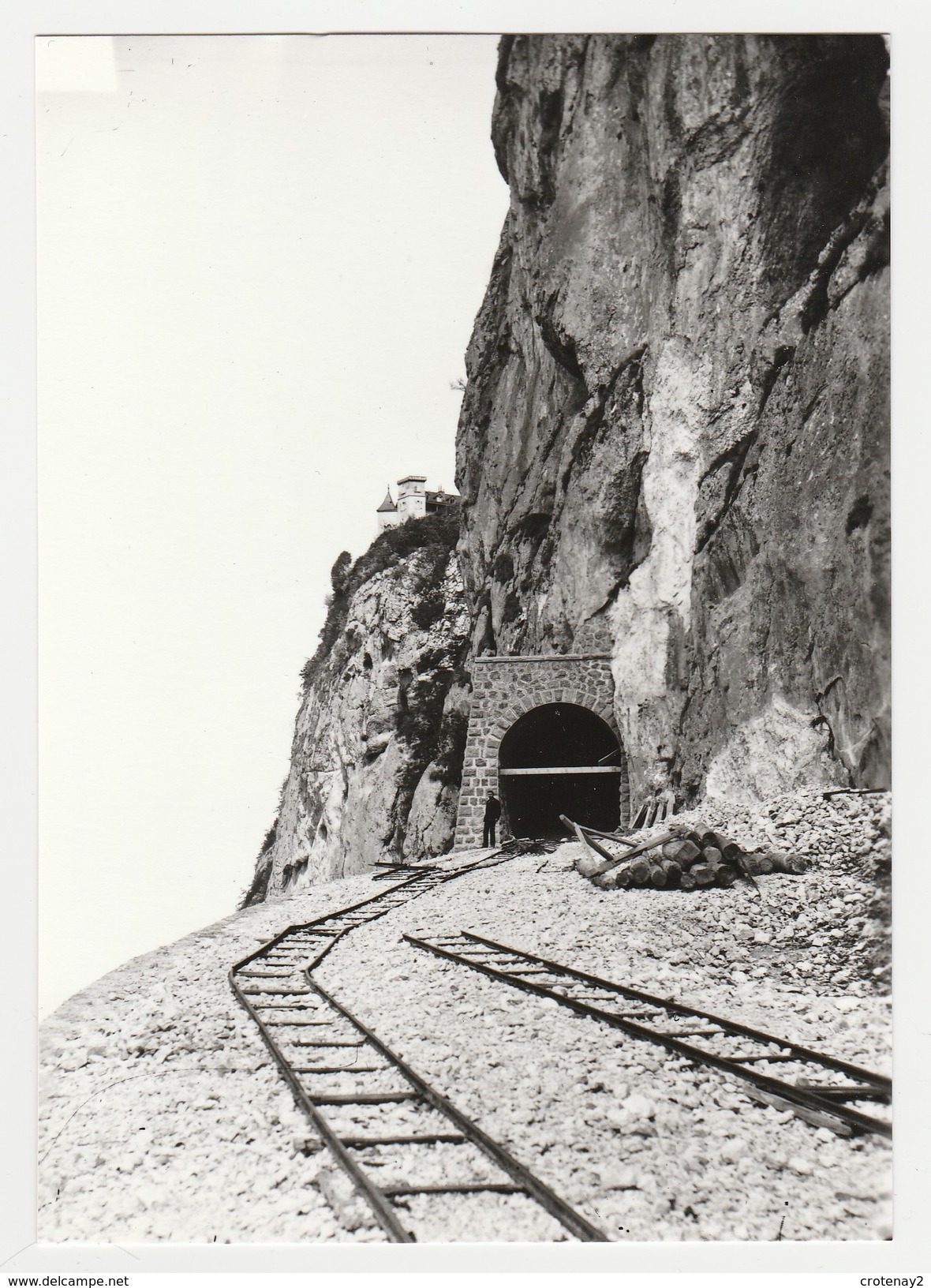 REPRODUCTION TRAIN VOIR DOS 74 Construction Tunnel Du Pas De L'Echelle Château De Monnetier En 1893 - Sixt-Fer-à-Cheval