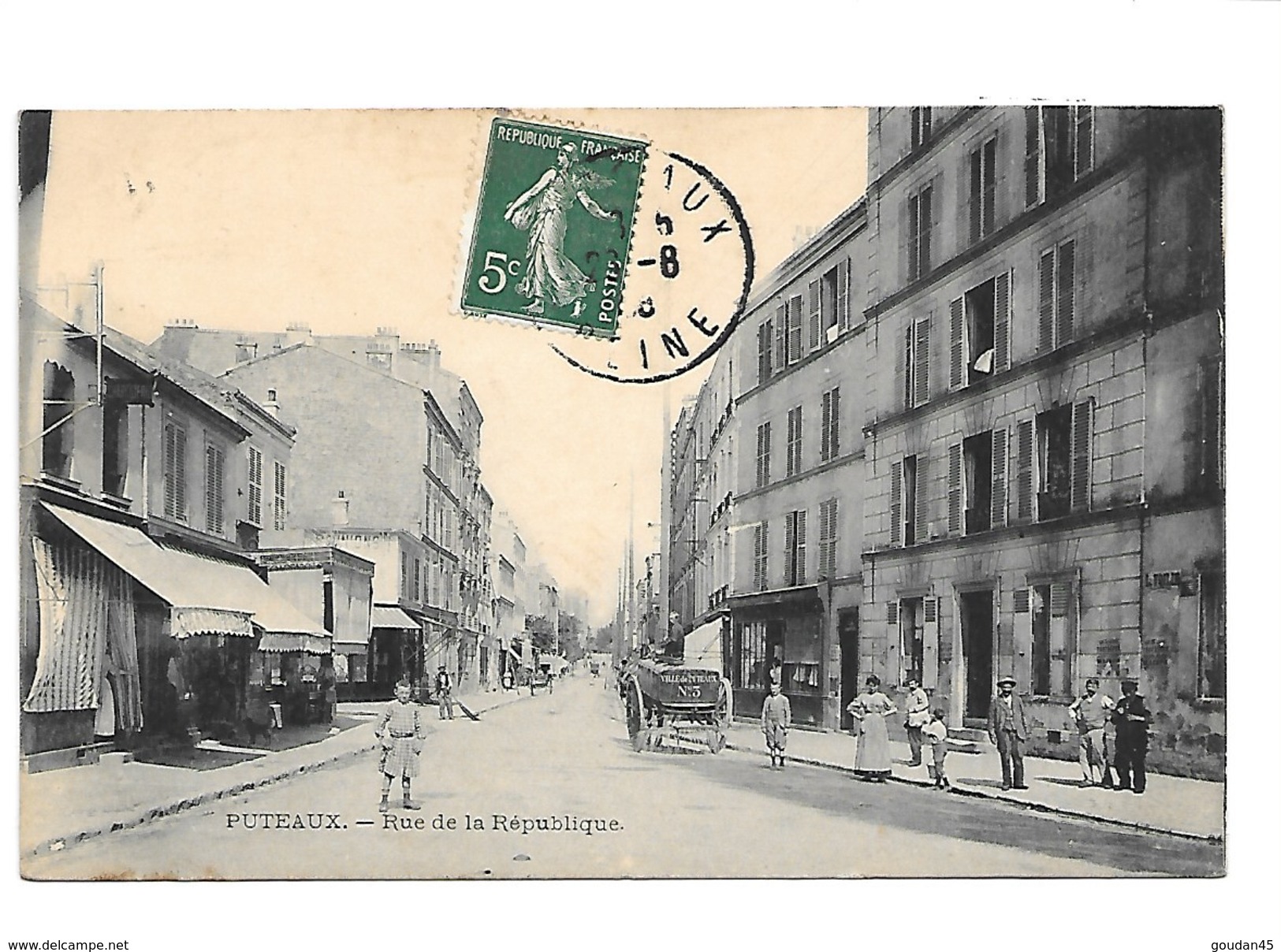 PUTEAUX. - Rue De La République.   (Nettoyage Rue) - Puteaux