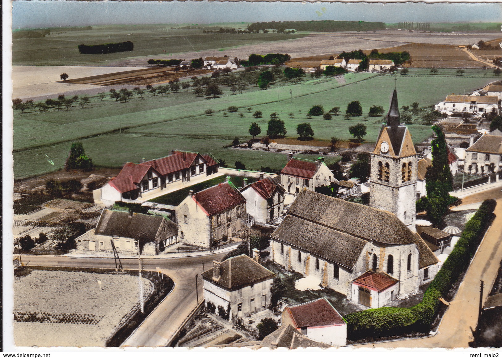 CPSM   En Avion Au Dessus De....GASTINS 77  L'église - Autres & Non Classés