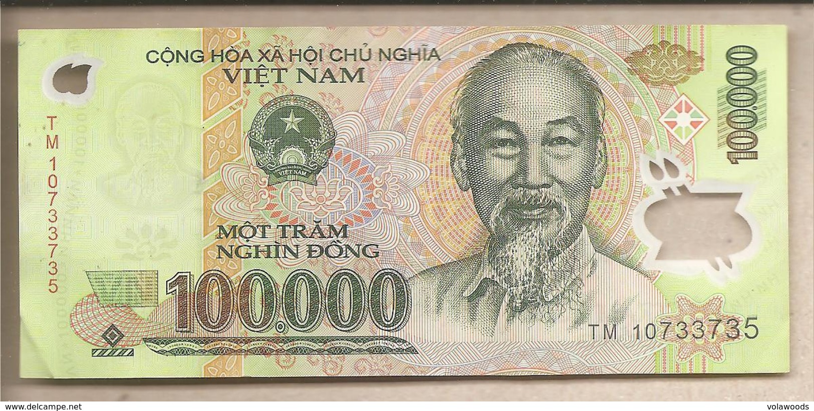 Vietnam - Banconota Circolata Da 100.000 Dong - 2010 - Polimero - Vietnam