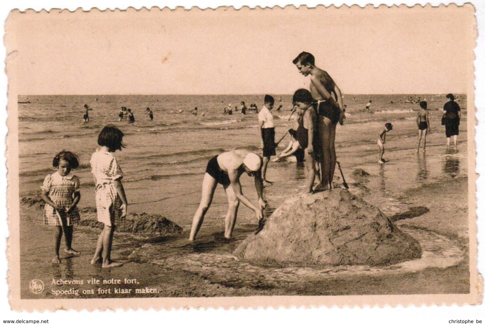 Oostduinkerke Bad, Spoedig Ons Fort Klaar Maken (pk32143) - Oostduinkerke