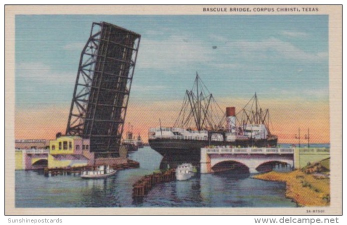 Texas Corpus Christi Cargo Ship Going Under Bascule Bridge Curteich - Corpus Christi
