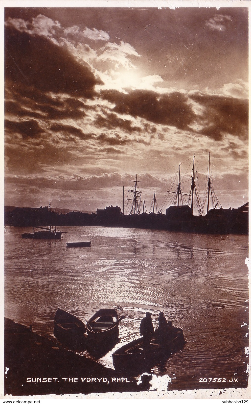 OLD AND ANTIQUE COLOUR PHOTO PICTURE POST CARD PRINTED IN ENGLAND - SUNSET, THE VORYD, RHYL - TOURISM THEME - World