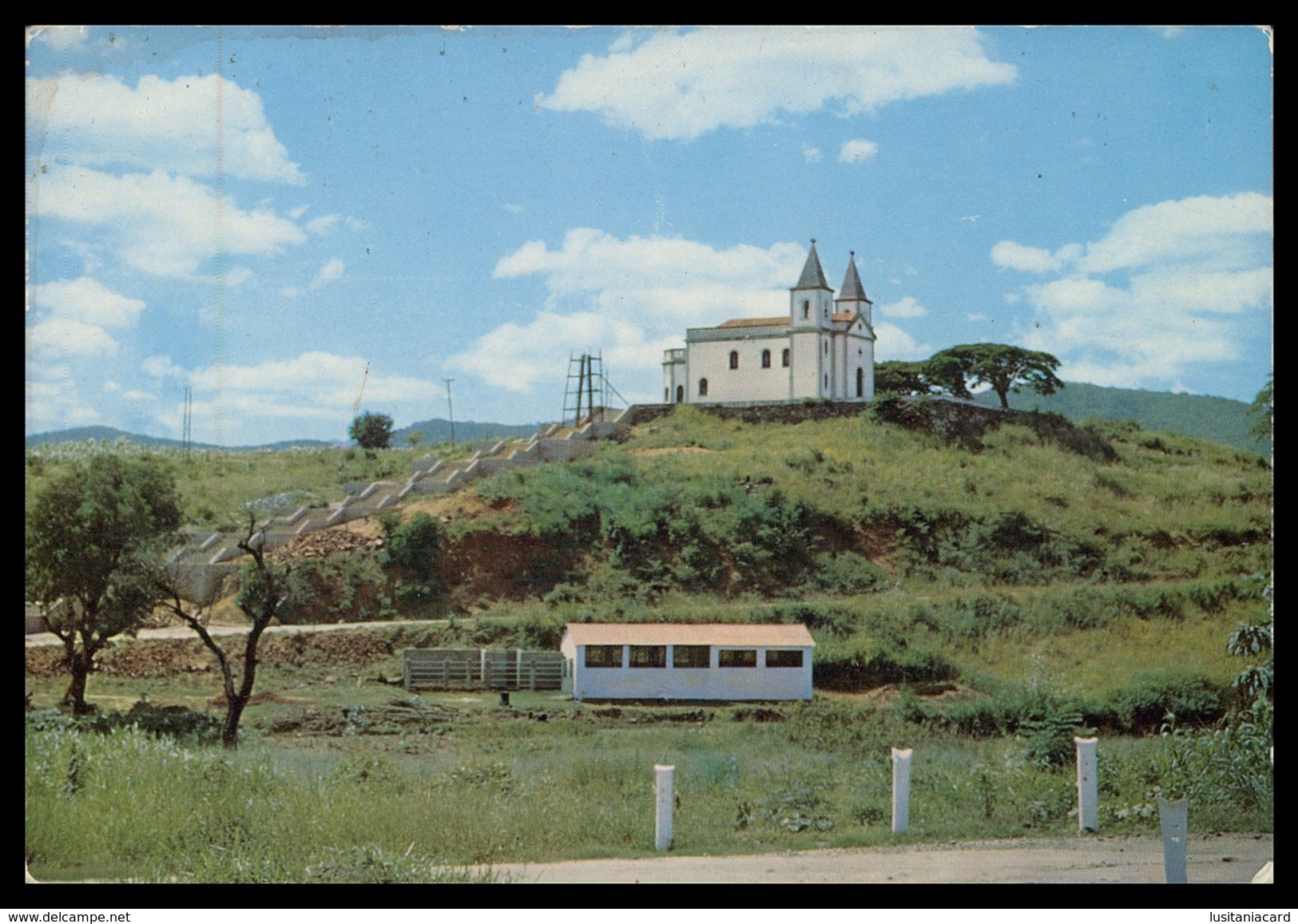 VILA DE MANICA - Igreja De Nª.Sª. Do Rosario ( Ed. M. Salema & Carvalho Lda Nº 51)  Carte Postale - Mozambique