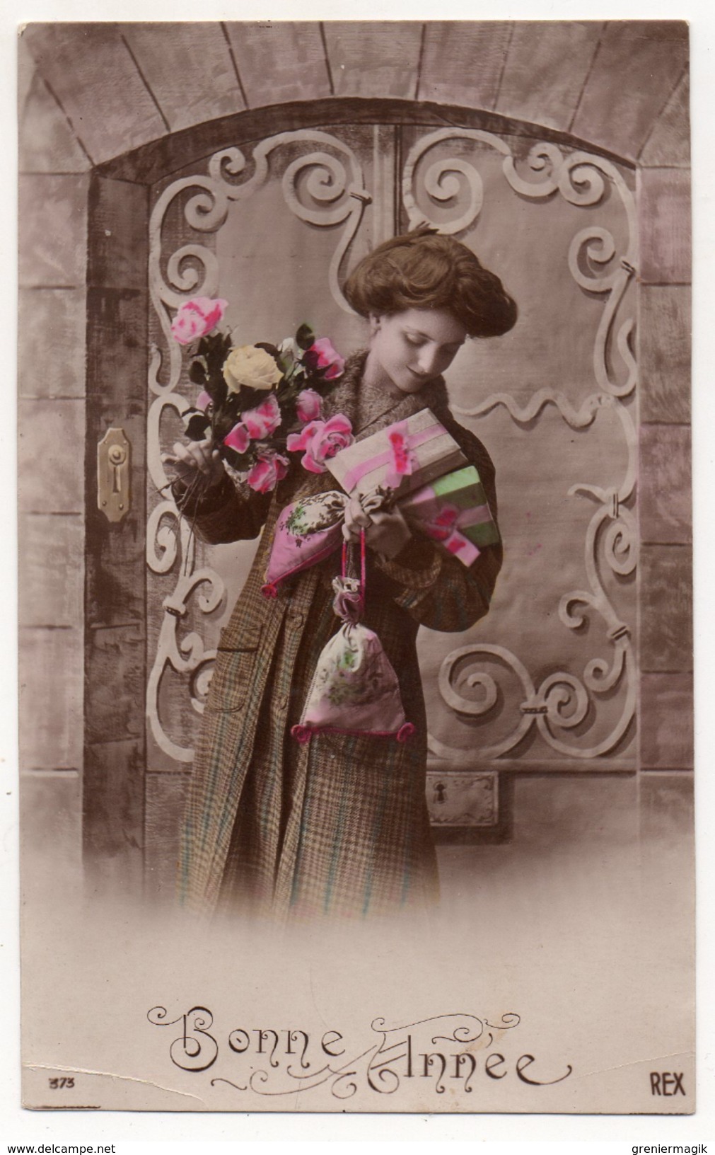 Cpa Bonne Année - Jeune Femme - Photo De Studio N°373 Rex - (Cachet : La Rixouse Et Morez Jura 1911) - Nouvel An