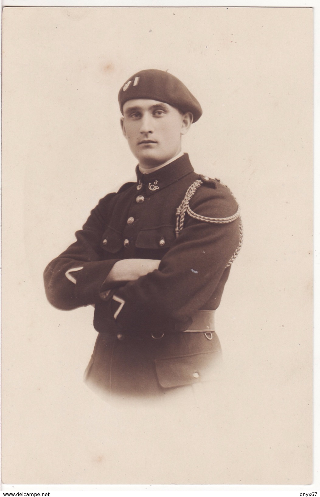 Carte Postale Photo Militaire Français Du 3 ème Régiment Chasseurs St-Dié-Sampigny-Abbeville-Clermont-Ferrand ? A SITUER - Uniformen