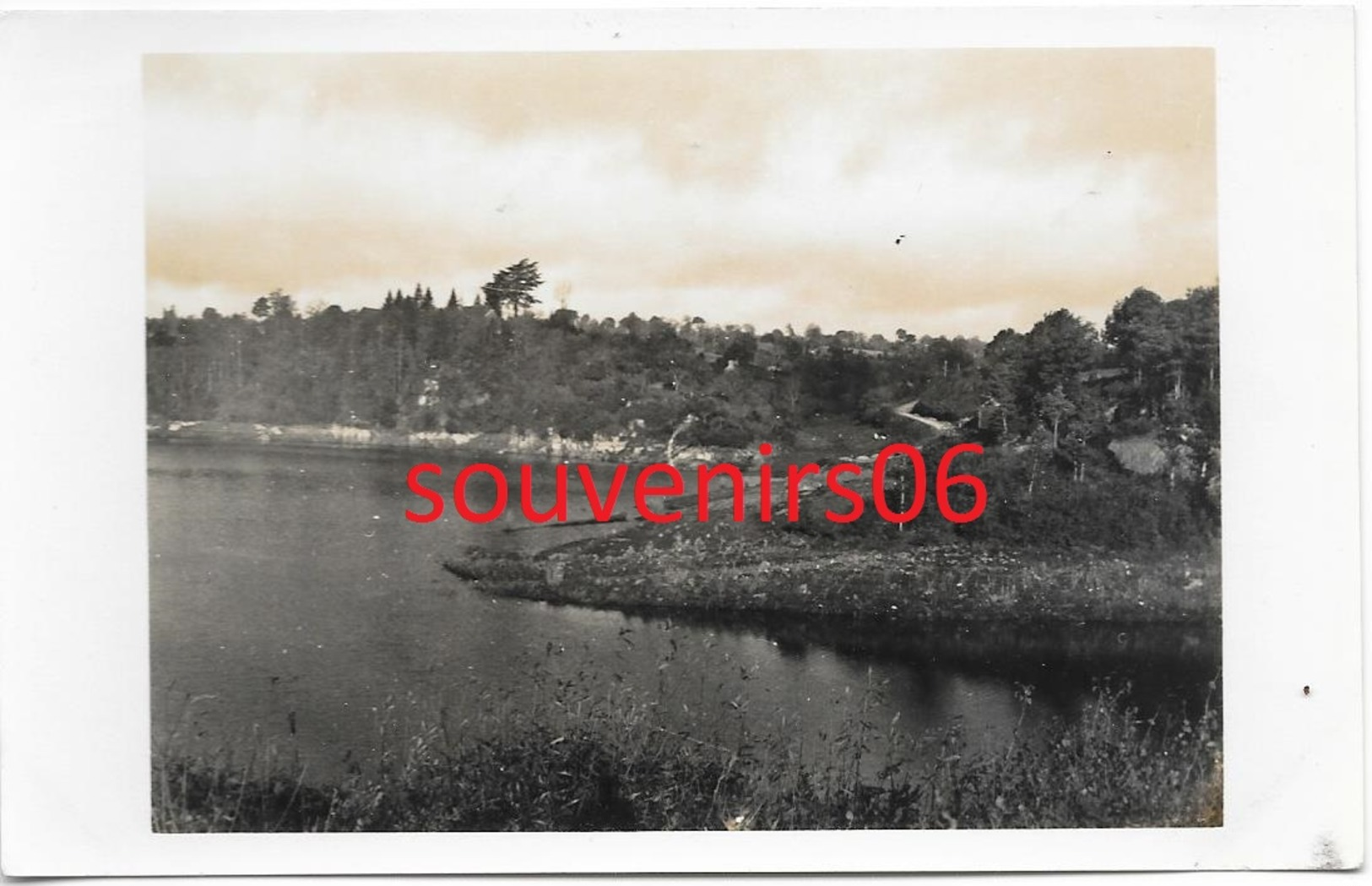 Ducey  Environ  - Carte Photo -  Berges Biardaises ,la Descente Des Eaux Du Lac 28 Octobre 1934 ,pointe ,route - Ducey