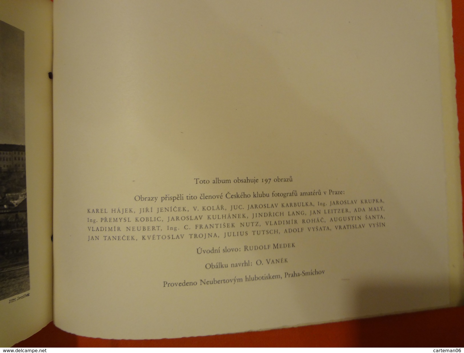 Tchéquie - Praha Stara i Moderni (Prague ancienne et moderne) Texte, Anglais, Français, Croate et Allemand (Synagogue)