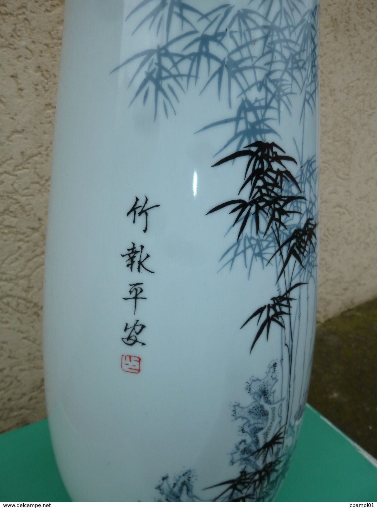 CHINA / DECORATIVE ZHONGGUO JINGDEZHEN ZHI CHINESE VASE WITH BAMBOOS / CHINE / VASE CHINOIS AVEC BAMBOUS - Asian Art