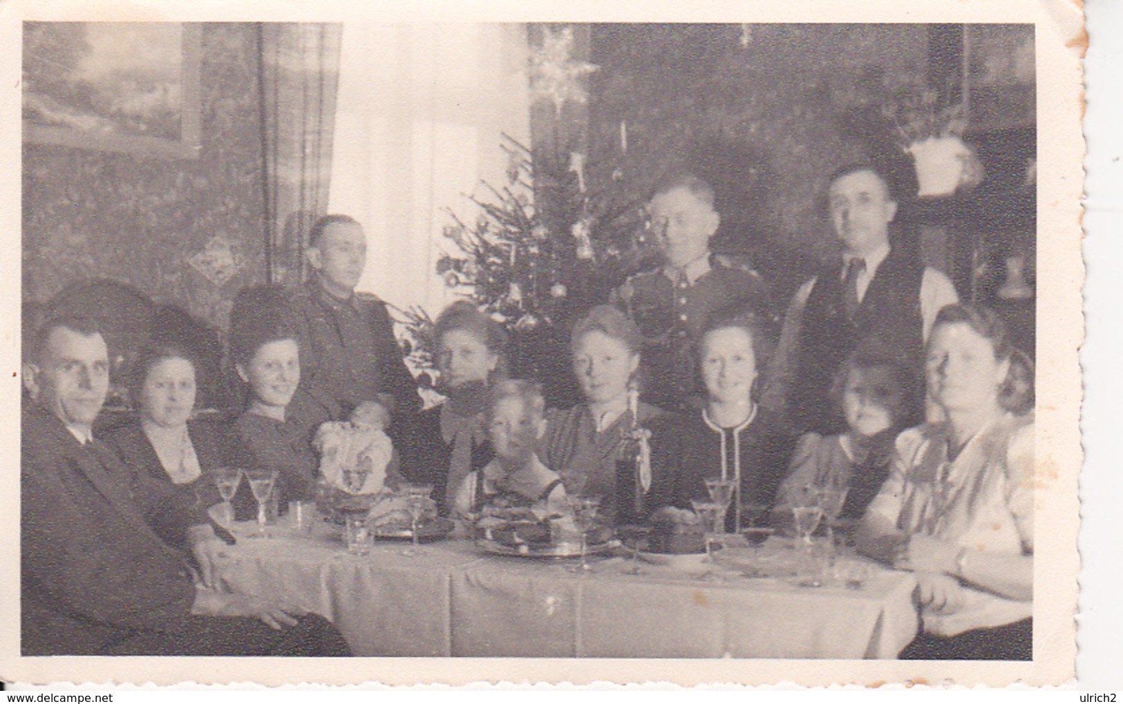 AK Foto Deutsche Soldaten Mit Familie Bei Weihnachtsfeier - Ca. 1940  (26270) - Guerre 1939-45