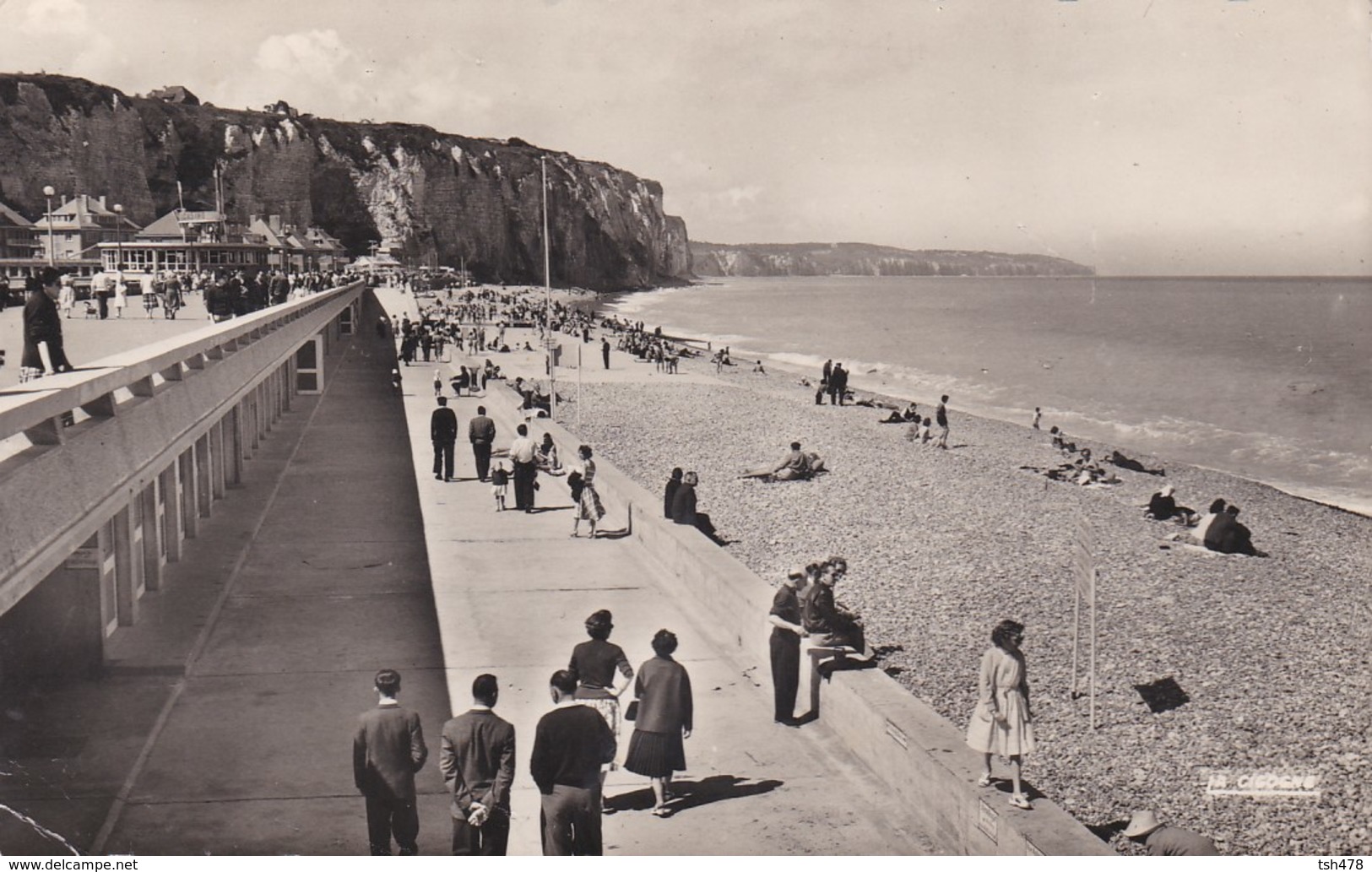 76-----DIEPPE---la Plage--voir 2 Scans - Dieppe