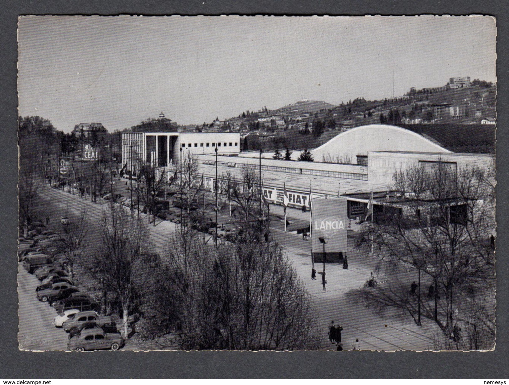 1961 TORINO PALAZZO DELLE ESPOSIZIONI FG V SEE 2 SCANS ANIMATA FIAT LANCIA OM - Mostre, Esposizioni