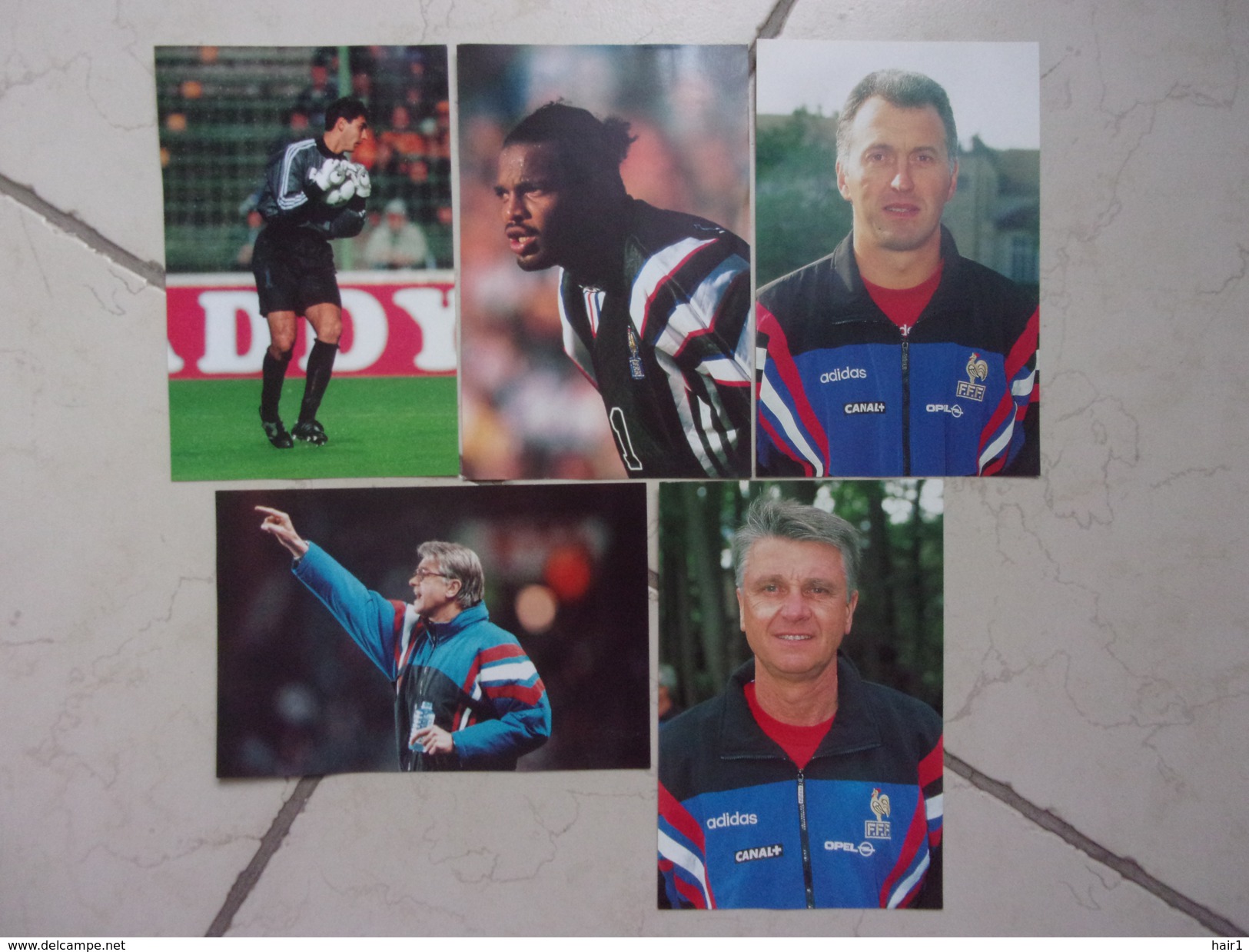 5 PHOTOS INEDITES PANINI EQUIPE DE FRANCE 98 - Calcio