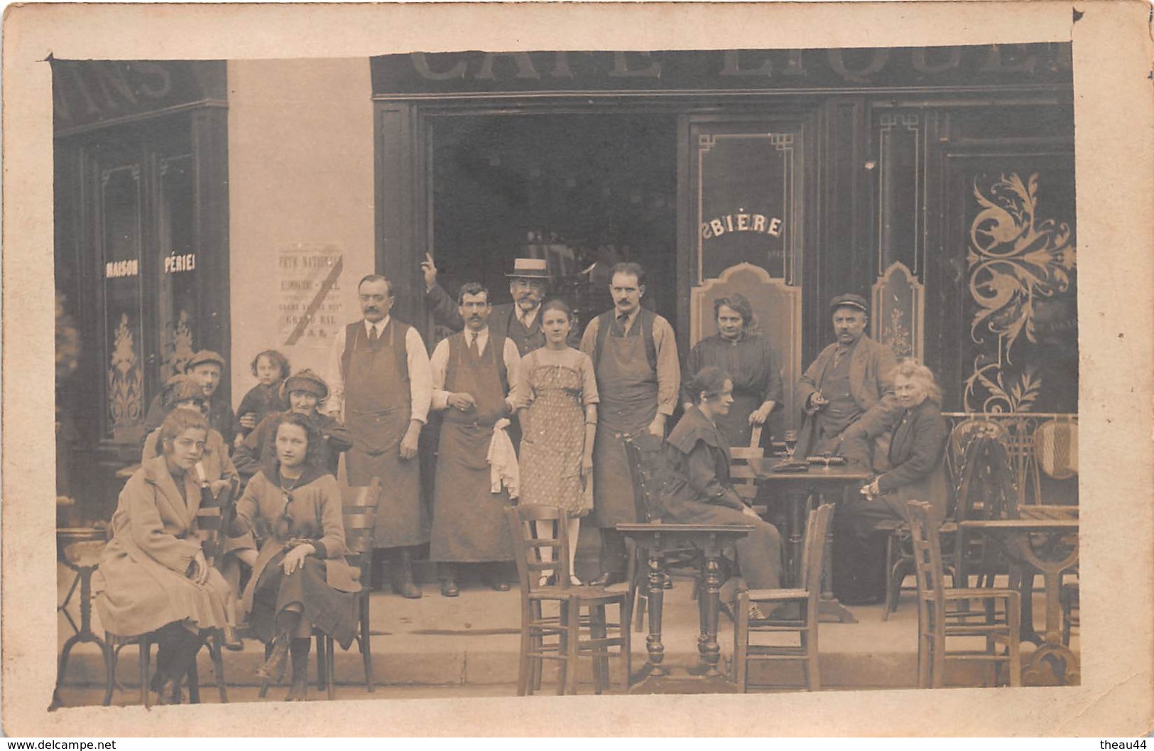 ¤¤  -  Carte-Photo Non Située   -  Groupe De Personnes Sur Le Terrasse D'un Café  -  Commerce  -  ¤¤ - Non Classés