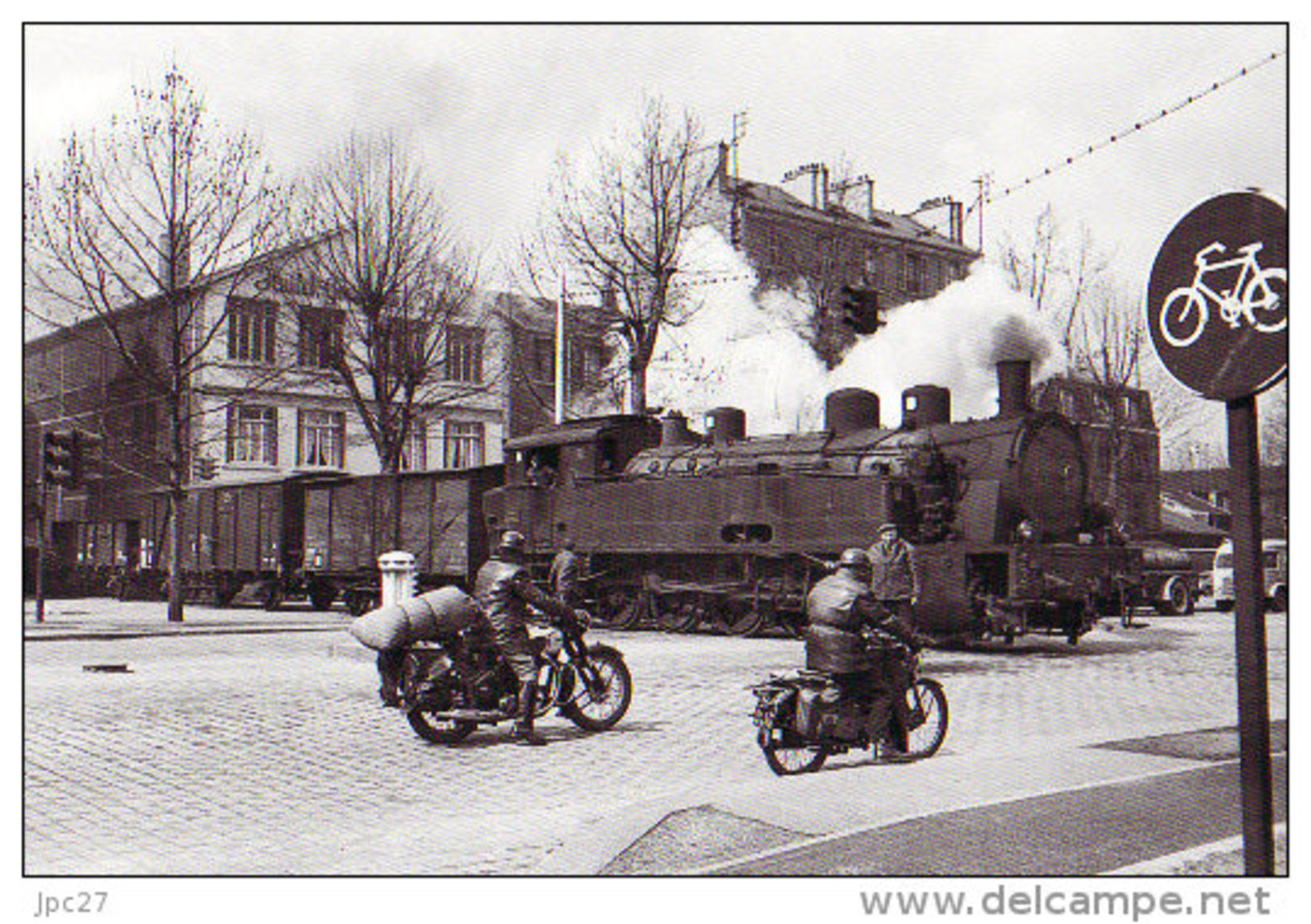 Unique 93 Carte Photo LA PLAINE SAINT DENIS Passage Train Et Locomotive Vapeur Av Président WILSON - Saint Denis