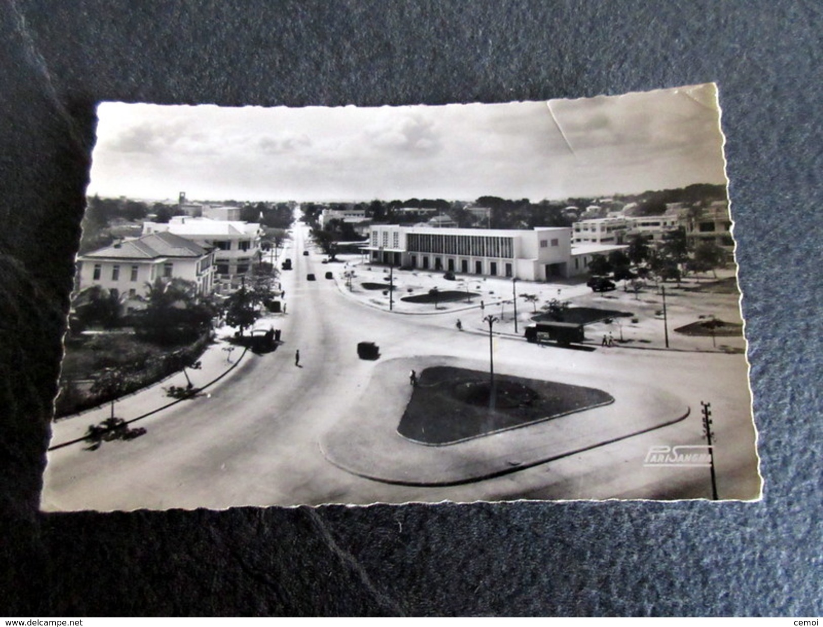 CPSM - POINTE NOIRE - Moyen Congo - Avenue Du Général De Gaulle - Pointe-Noire