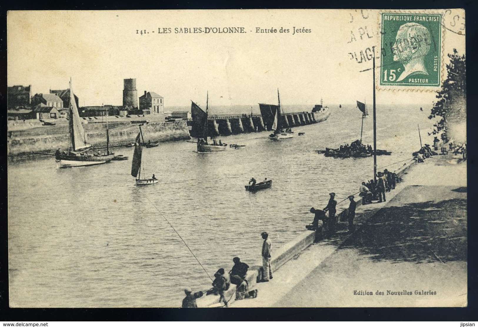 Cpa Du 85  Les Sables D' Olonne -- Entrée Des Jetées   JIP76 - Sables D'Olonne