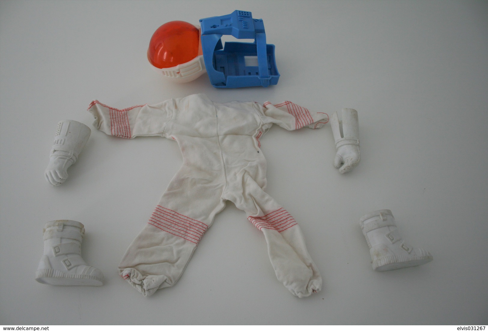 Vintage KENNER - SIX MILLION DOLLAR MAN PARTS : MISSION TO MARS SPACESUIT - FIGURE NOT INCL - Kenner 1973 - Action Man - - Action Man