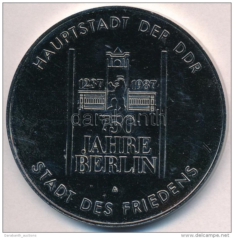 NDK 1987. '750 &eacute;ves Berlin' F&eacute;m Eml&eacute;k&eacute;rem (60mm)T:2
GDR 1987. '750 Jahre Berlin' Metal... - Non Classés