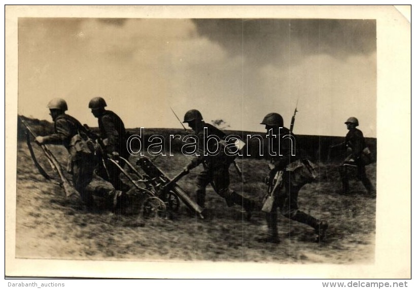 ** T3 1941 M&aacute;sodik Vil&aacute;gh&aacute;bor&uacute;s Szovjet Gyalogs&aacute;gi Katon&aacute;k / WWII Soviet... - Non Classés