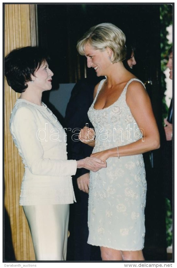 1997 Diana HercegnÅ‘ Christie's &aacute;rver&eacute;smegnyit&oacute;n, Sajt&oacute;fot&oacute;,... - Autres & Non Classés