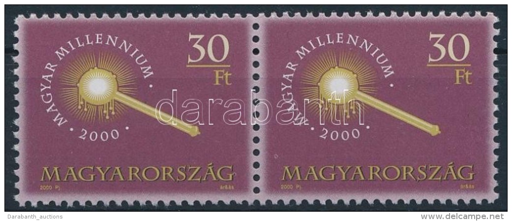 ** 2000 Magyar Millenium 30 Ft P&aacute;r, Egyik B&eacute;lyegen Poloska - Autres & Non Classés