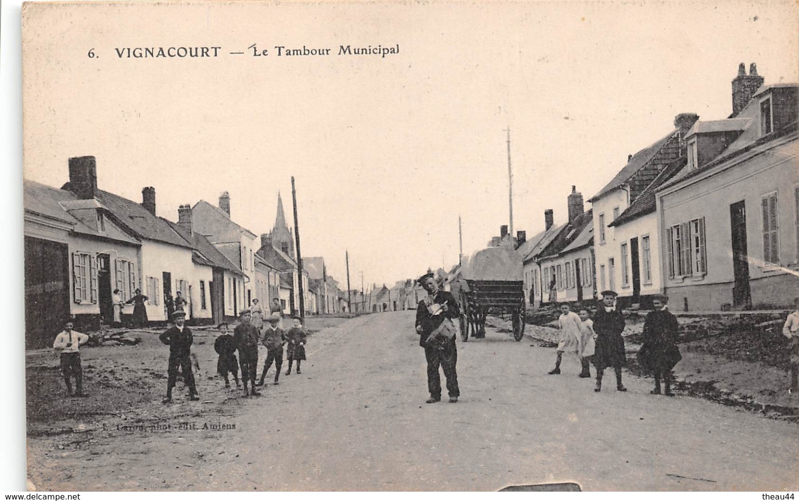 ¤¤  -  6   -  VIGNACOURT    -  Le Tambour Municipal  -  Garde Champêtre  -  ¤¤ - Vignacourt