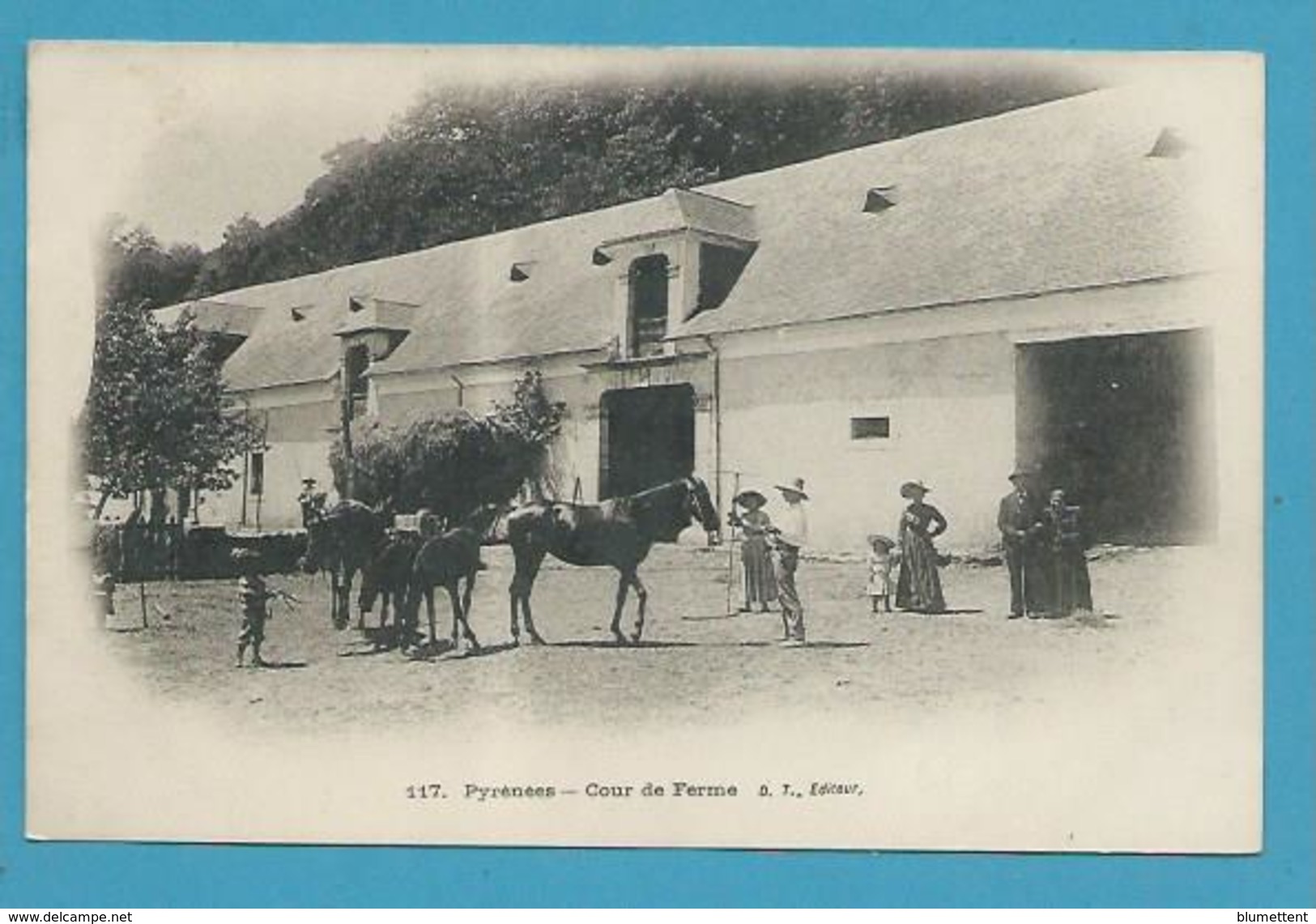 CPA 117 - Cour De Ferme PYRENEES - Midi-Pyrénées