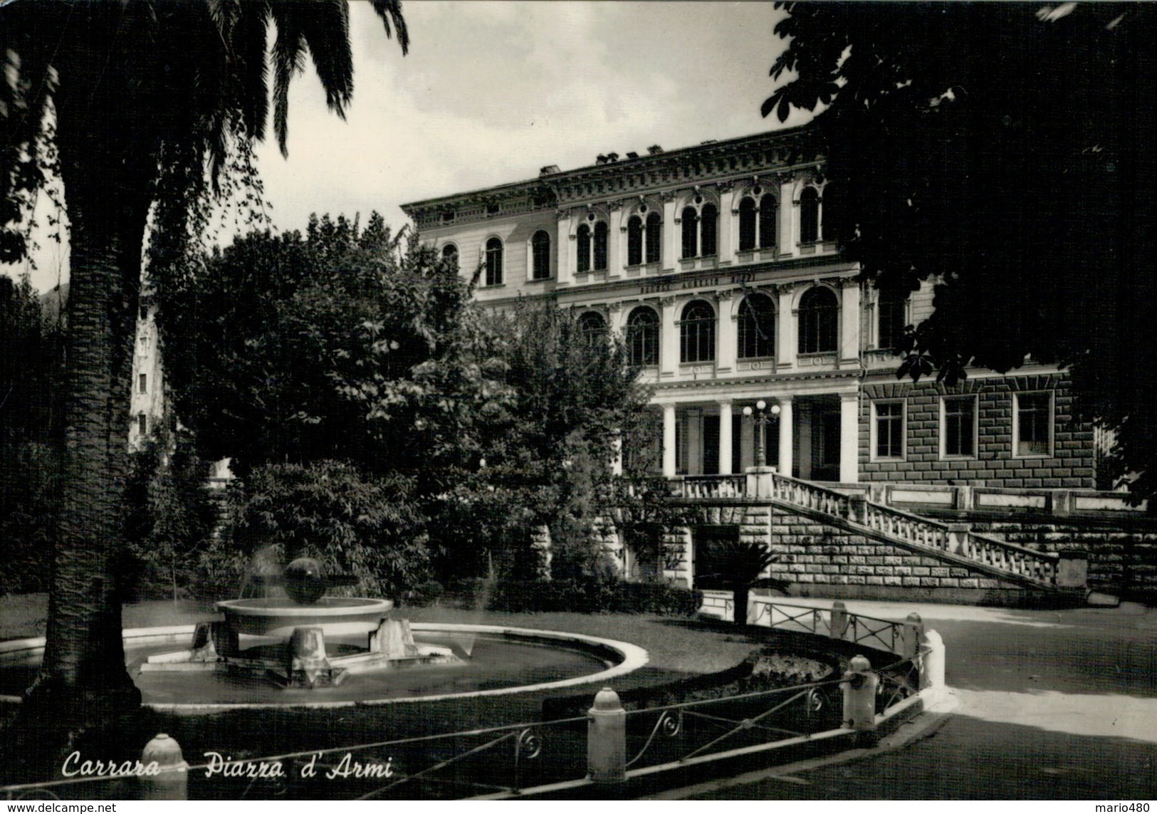 CARRARA   PIAZZA  D' ARMI                 (VIAGGIATA) - Carrara