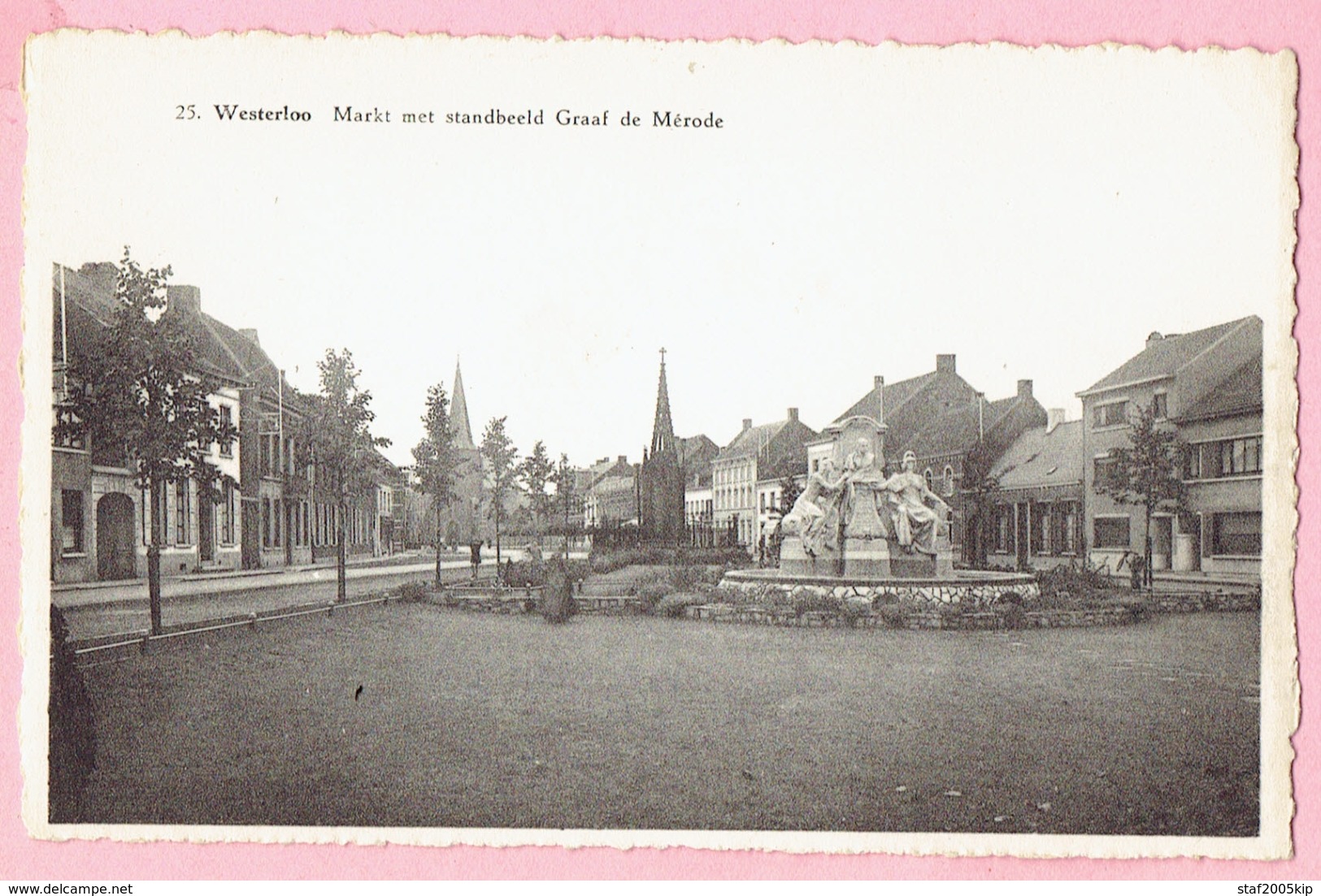 Westerloo - Markt Met Standbeeld Graaf De Mérode - Westerlo