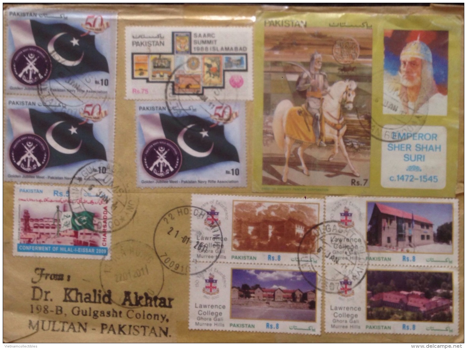 Pakistan Registered Cover With A Full Set Of WWF Bear Stamps / 02 Images - Lettres & Documents