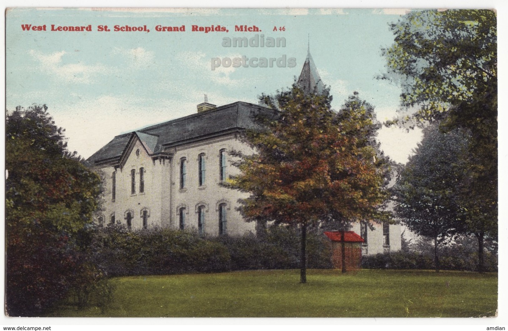Grand Rapids MI - WEST LEONARD STREET SCHOOL BUILDING - C1910s Vintage Michigan Postcard [6716] - Grand Rapids