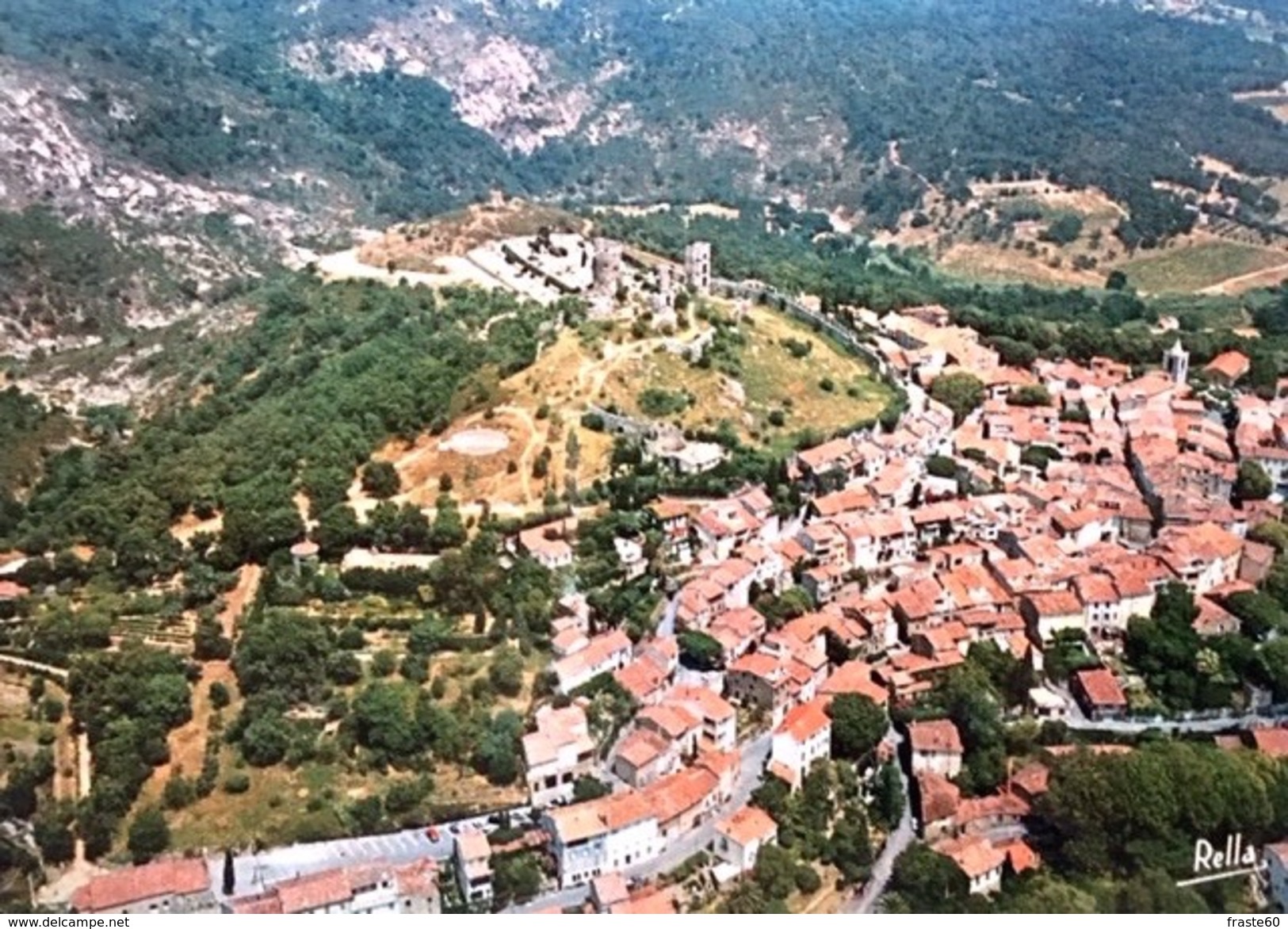 # Grimaud - Vue Aérienne Sur Le Bourg Et Les Ruines - Otros & Sin Clasificación