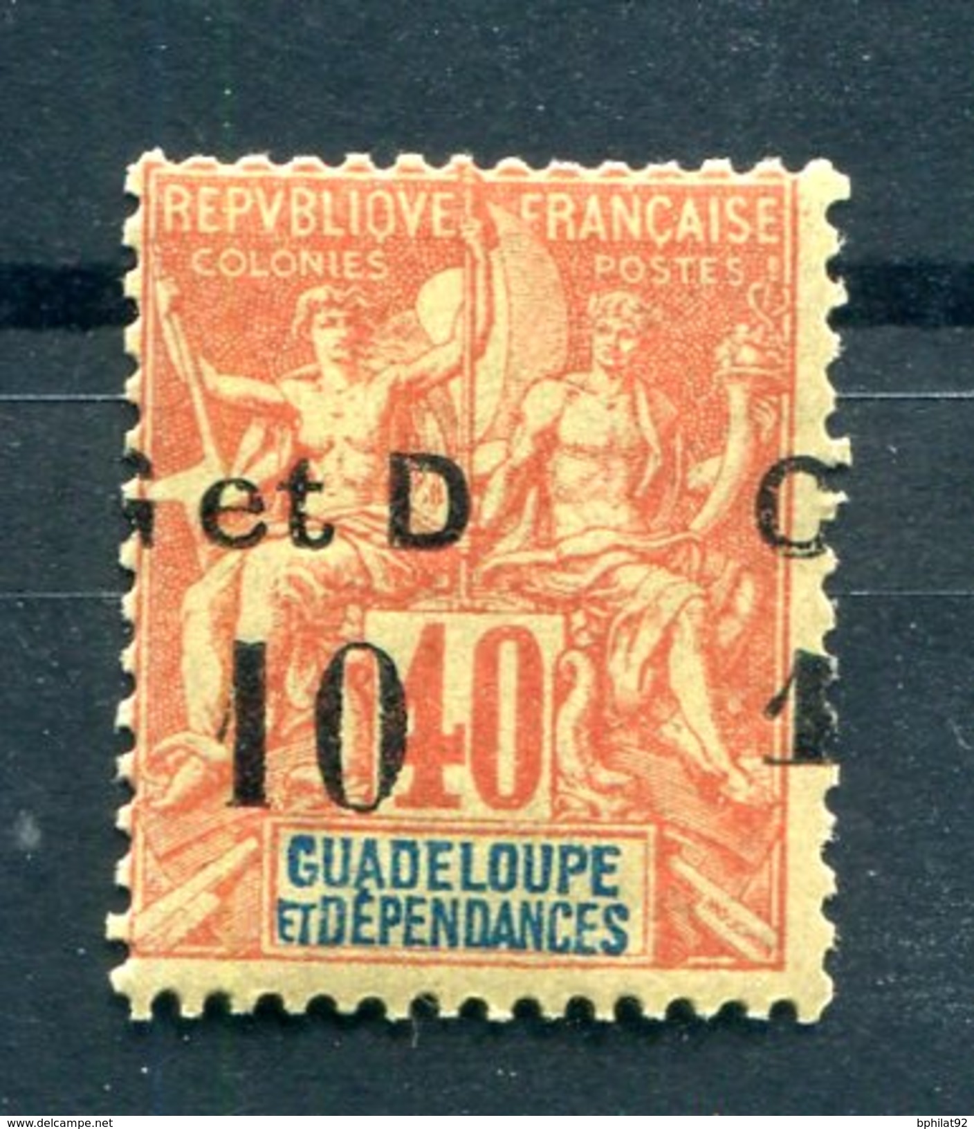 !!! GUADELOUPE : N°46 H C AU LIEU DE G + SURCHARGE A CHEVAL NEUF * - Unused Stamps