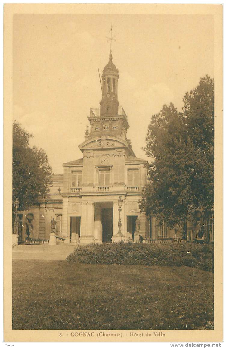 16 - COGNAC - Hôtel De Ville - Cognac