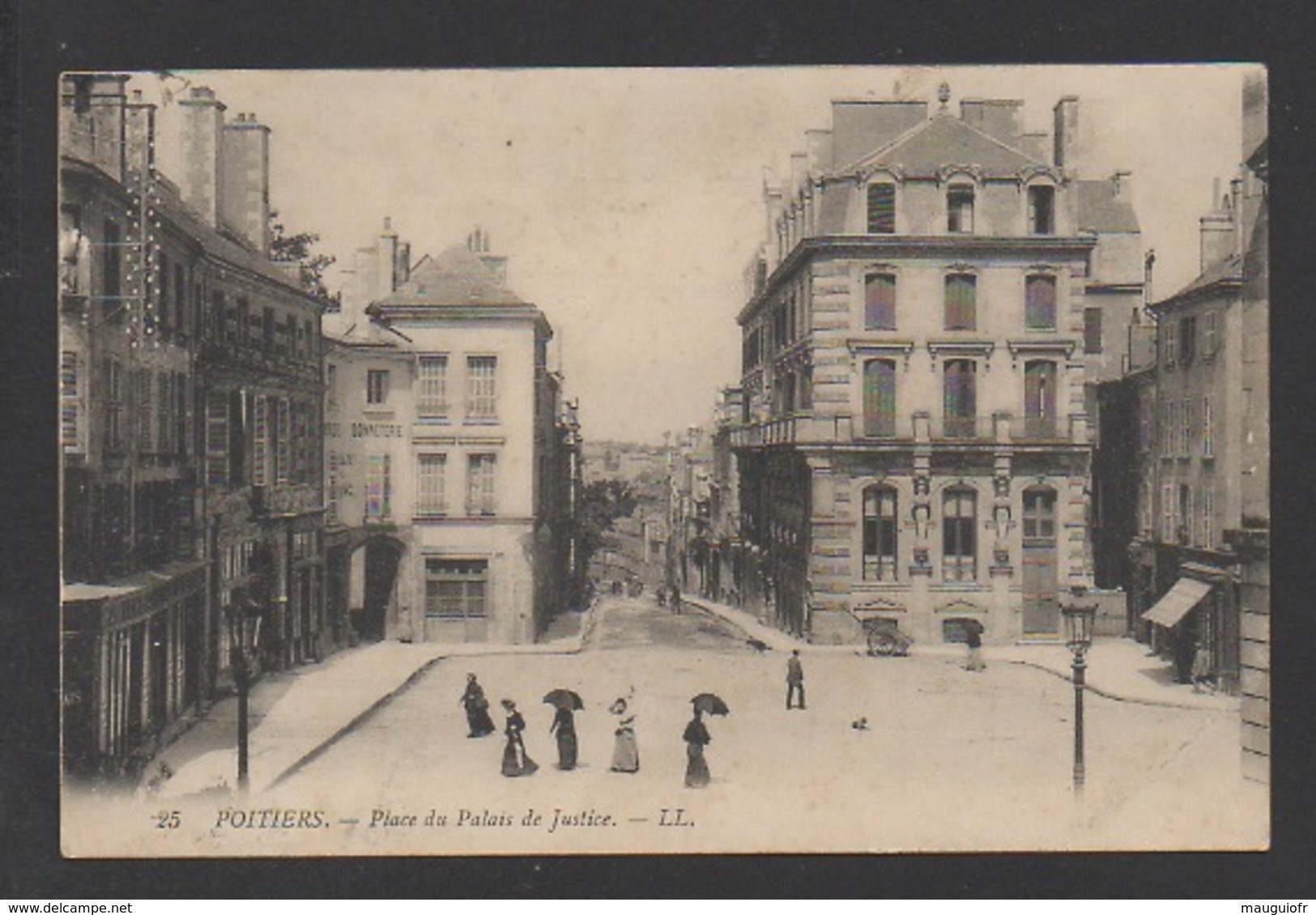 DF / 86 VIENNE / POITIERS / PLACE DU PALAIS DE JUSTICE / ANIMÉE / CIRCULÉE EN 1910 - Poitiers
