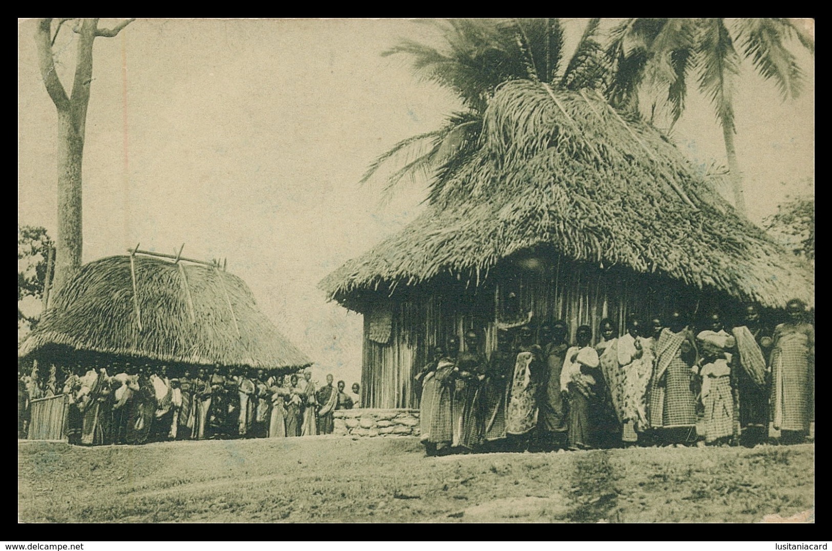 TIMOR - Casas Da Guarda( Servem No Arrolamento). ( Ed. Da Missão)    Carte Postale - Oost-Timor