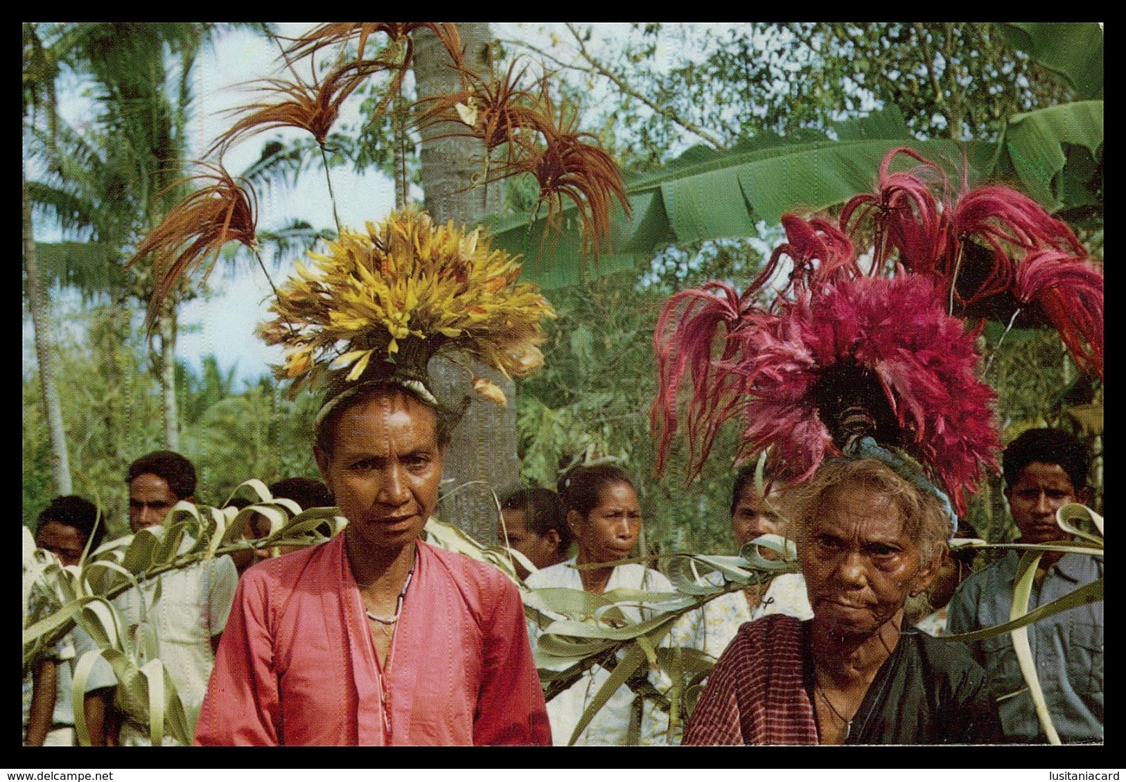 TIMOR - COSTUMES - Mulheres De Laga  ( Ed. M. N. F. Nº 9)  Carte Postale - Timor Oriental