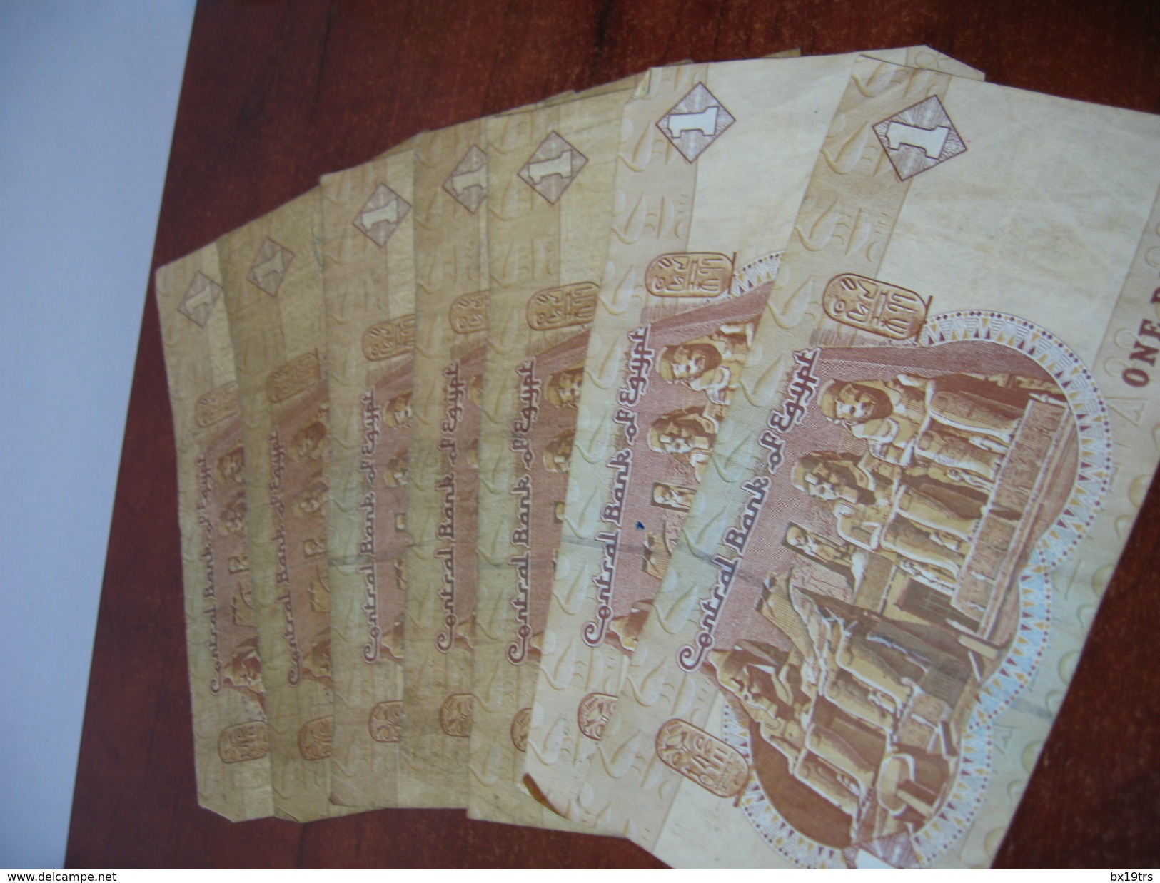 7 BILLETS DE 1 POUND EGYPTE - Egypte