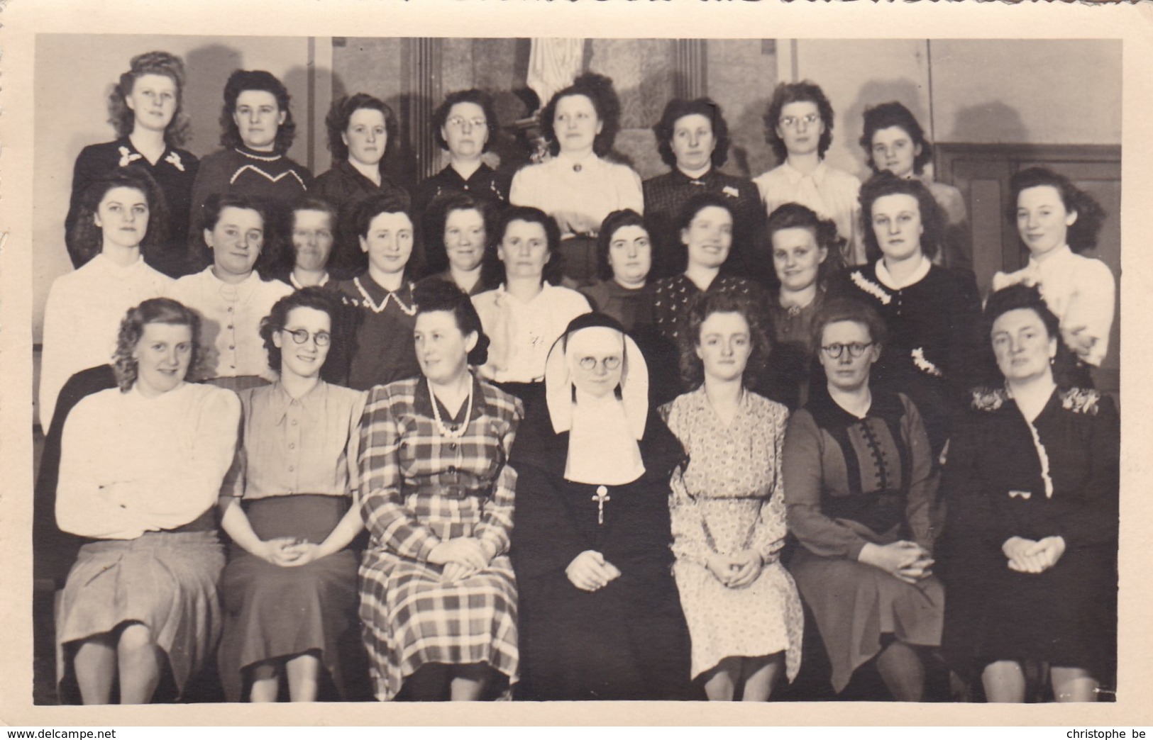 Postkaart, Fotokaart, Poserende Groep Dames Met Non, Kloosterzuster, Klasfoto ? (pk31866) - Ecoles