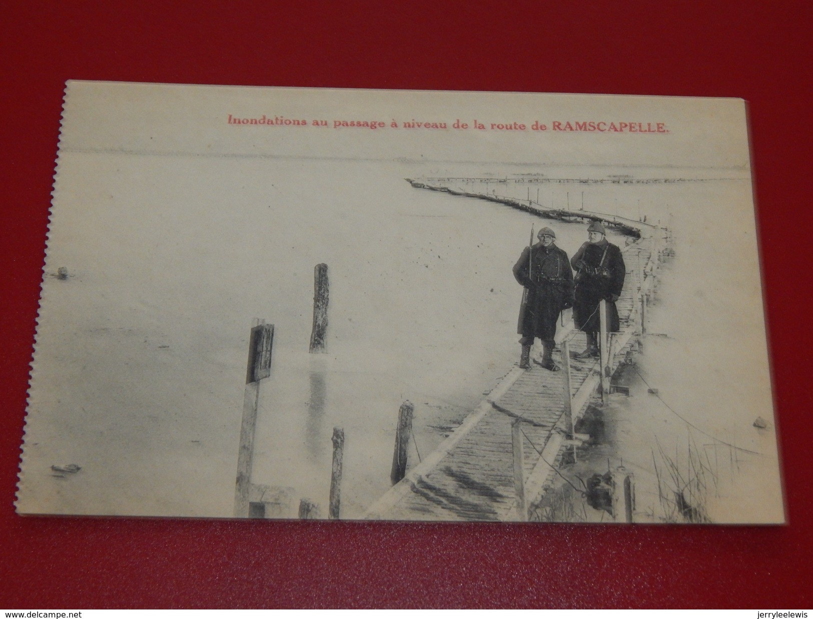 MILITARIA -  RAMSKAPELLE -  Inondations Au Passage à Niveau De La Route De Ramscapelle - Guerre 1914-18