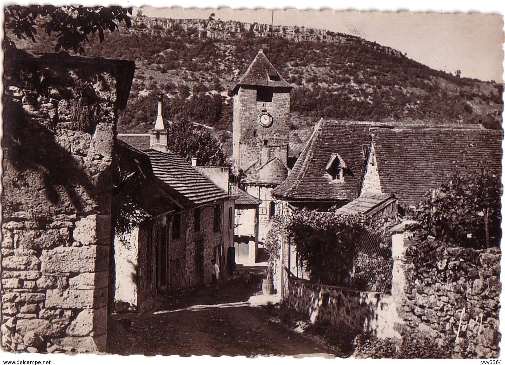 AUTOIRE (environs De SAINT-CERE): Le Vieux Village - Saint-Céré