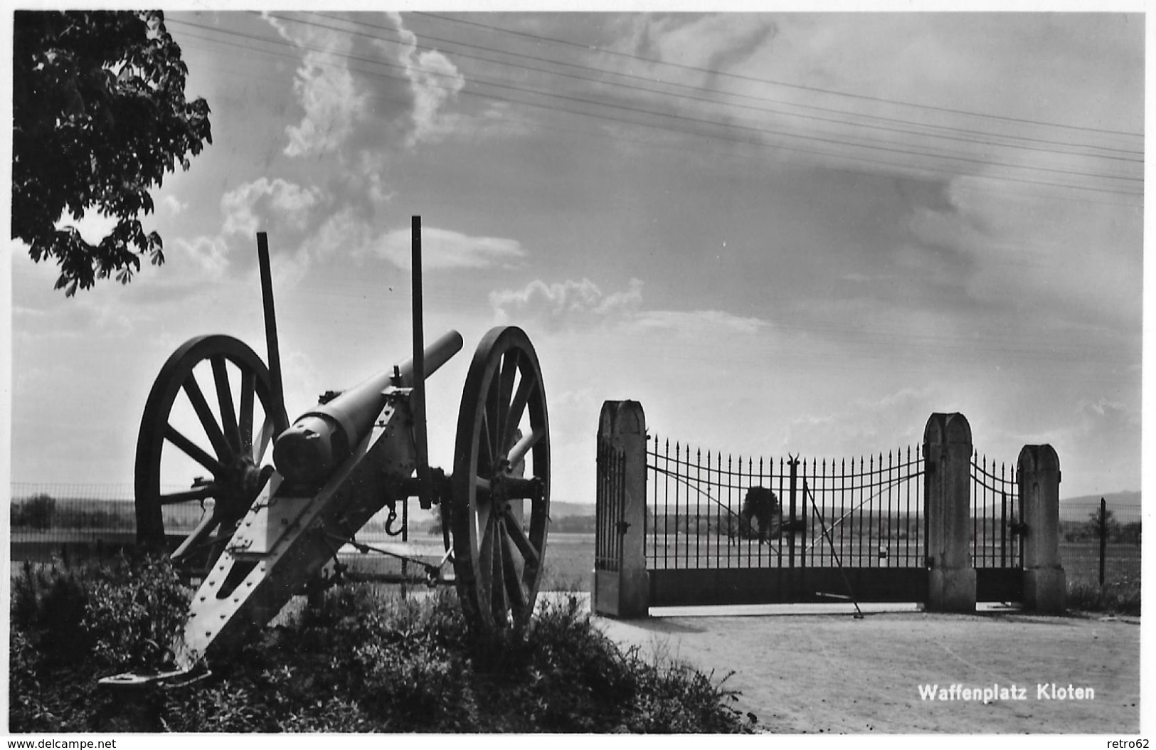 KLOTEN &rarr; Der Waffenplatz Kloten, Fotokarte Ca.1950 - Kloten