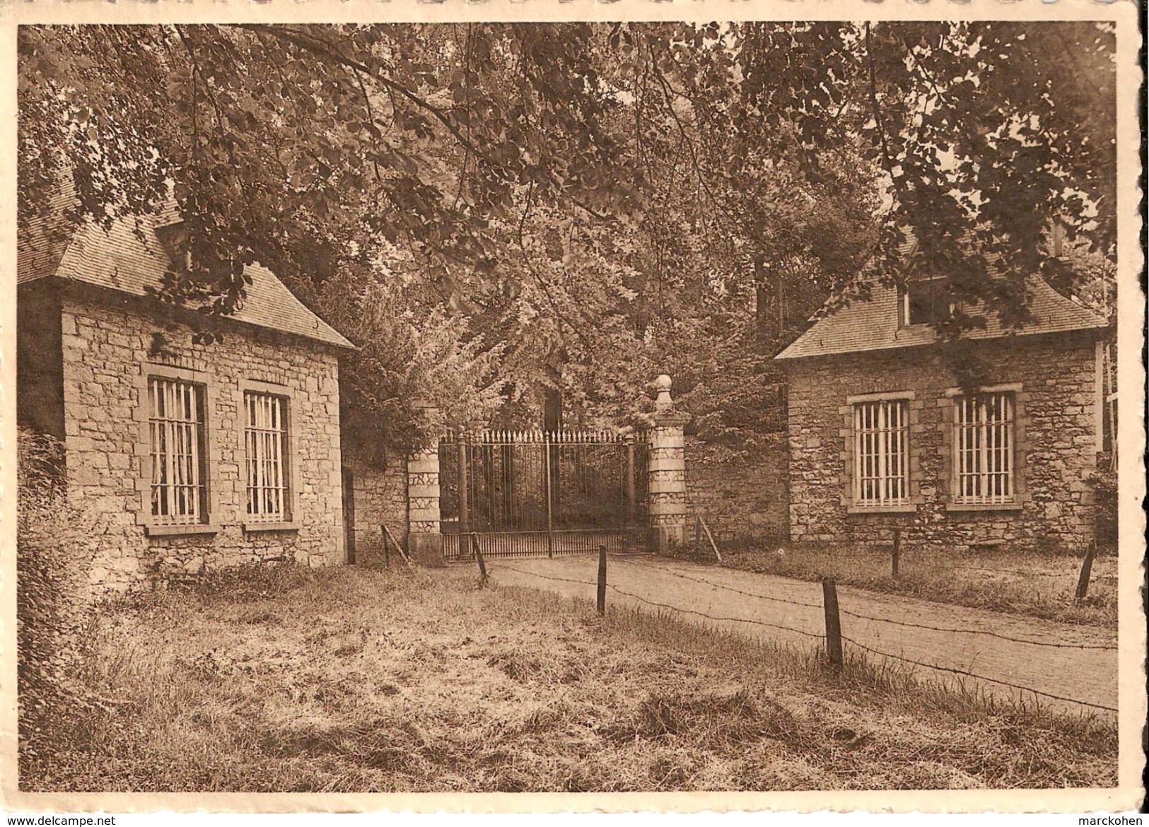 GERPINNES (6280): Institut ND De Loverval - Pensionnat Pour Jeunes Filles Des Soeurs De Charité : Entrée Dite Du Parapet - Gerpinnes