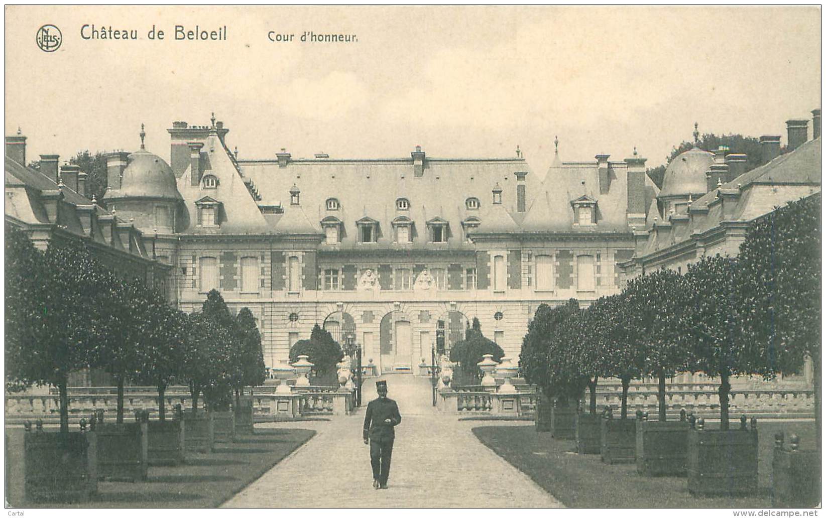 Château De BELOEIL - Cour D'honneur - Beloeil