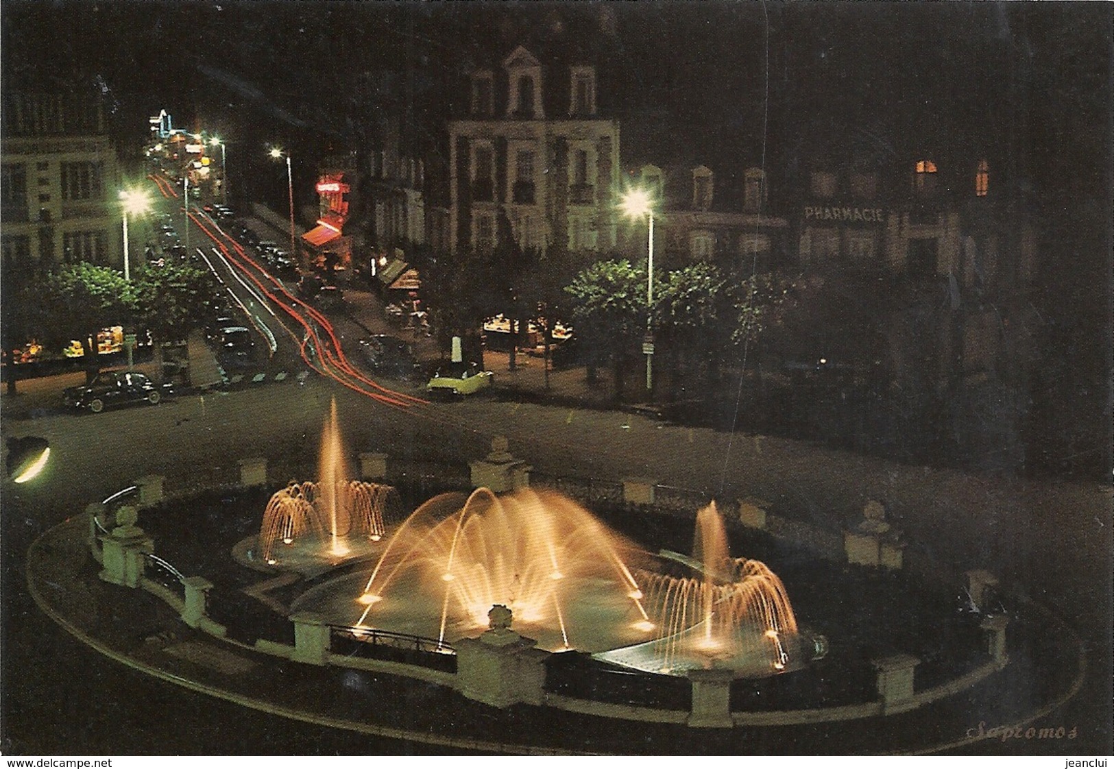 Cpm. DEAUVILLE . LA PLACE MORNY,VUE DE NUIT  . NON ECRITE - Deauville